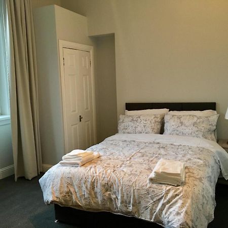 Bellahouston View Apartment Glasgow Room photo