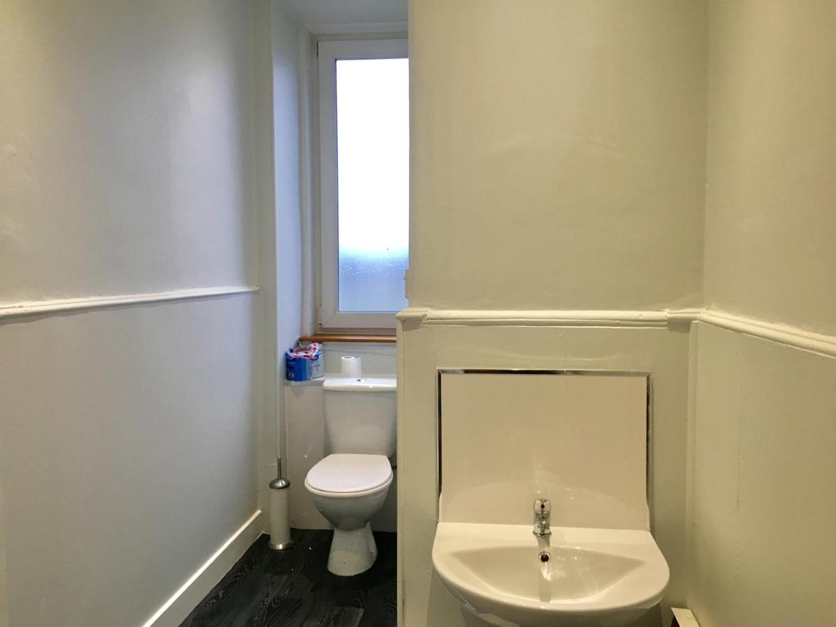 Bellahouston View Apartment Glasgow Room photo